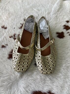 ASOS lexie Metallic Gold Woven Mary Jane Flats